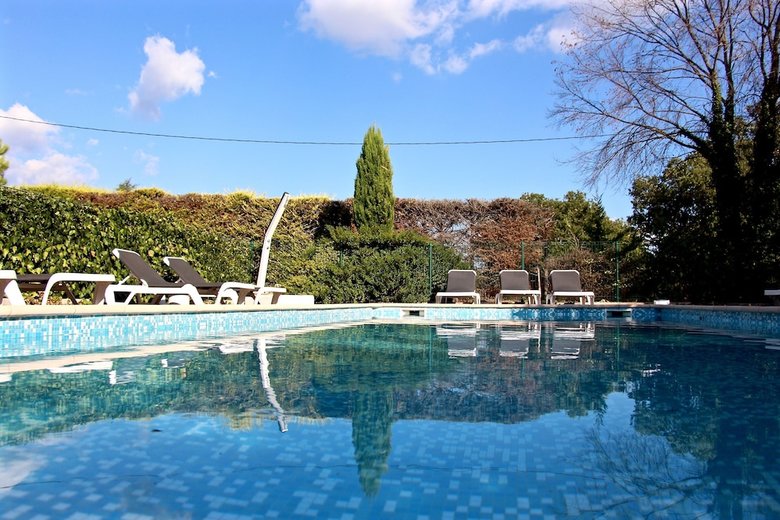 Hotel H�tel Les Oliviers
