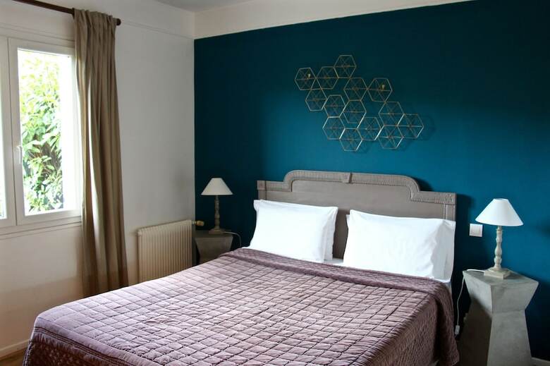 Hotel H�tel Les Oliviers