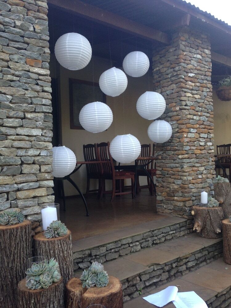 Posada Hamiltons Lodge & Restaurant