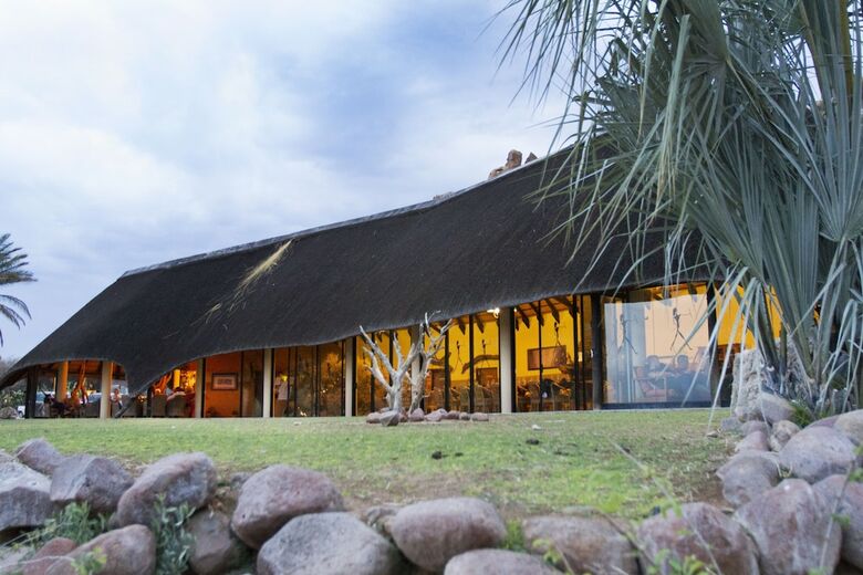 Posada Ai Aiba - The Rockpainting Lodge