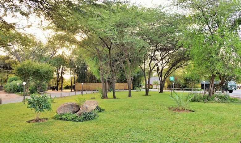 Posada Thebe River Safaris