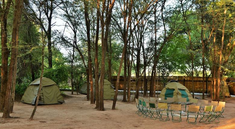 Posada Thebe River Safaris