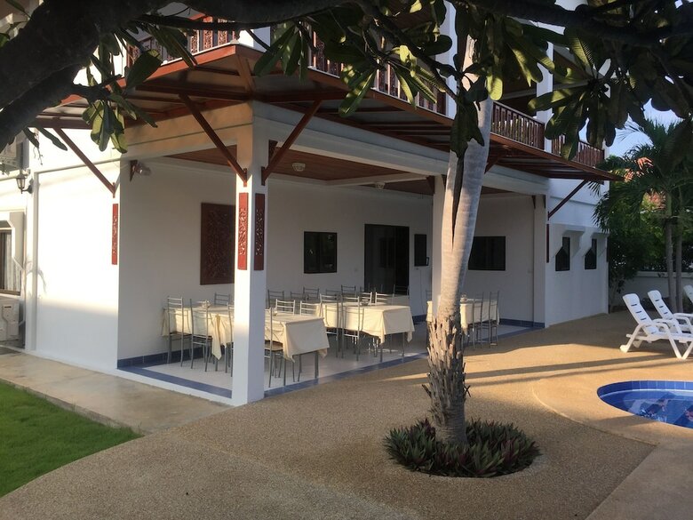 Hotel Lyndale Lodge