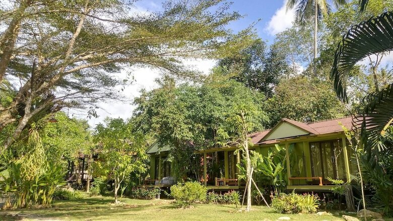 Hotel Baan Bua Cottage