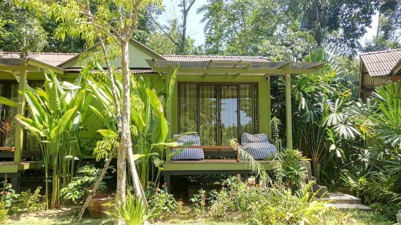 Hotel Baan Bua Cottage