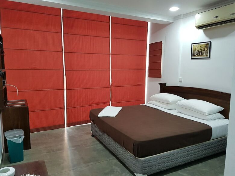 Hotel Ocean Breeze