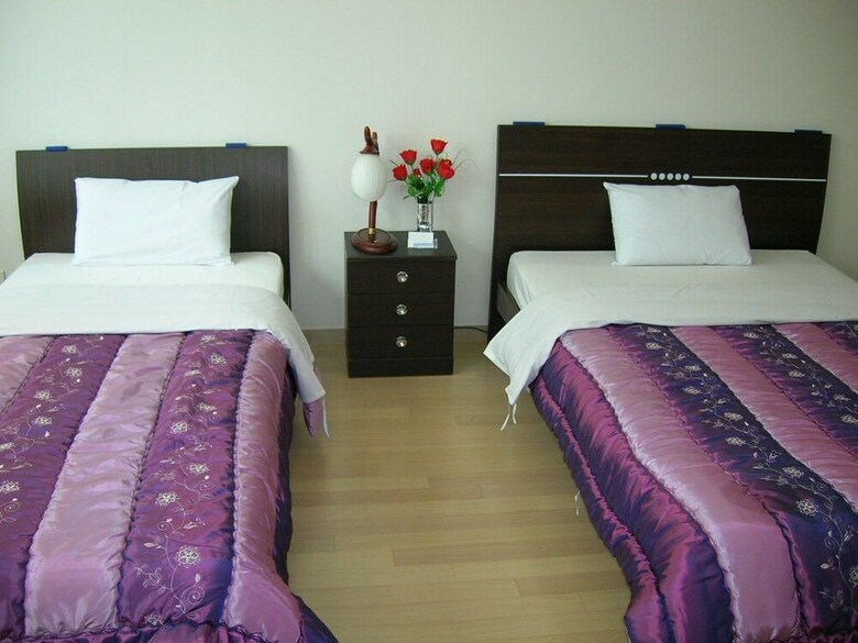Hotel Airport Guesthouse