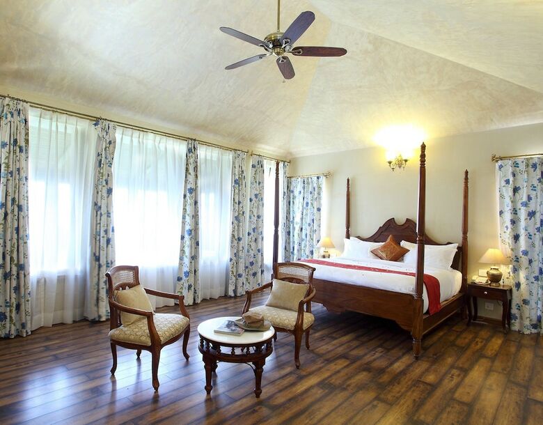 Hotel Juna Mahal