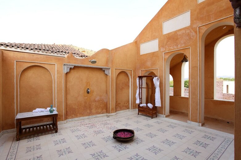 Hotel Juna Mahal