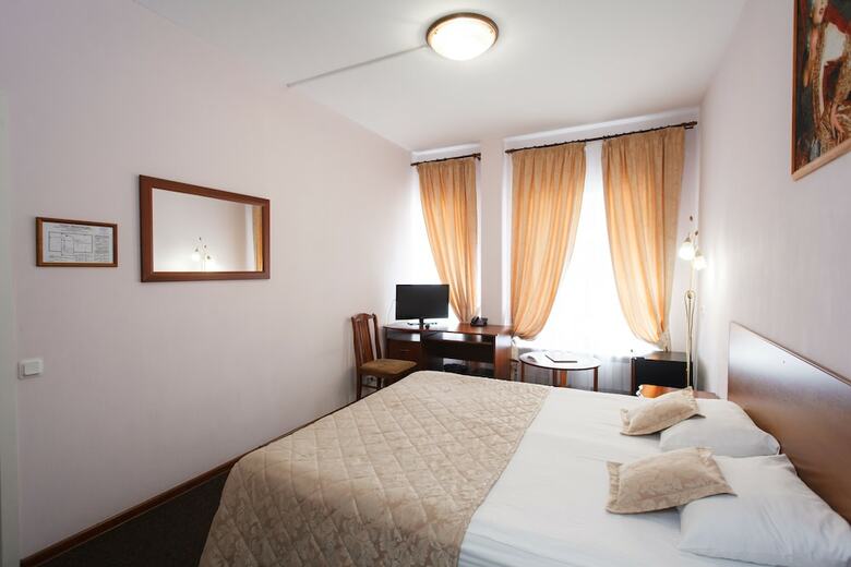Prestige Hotel On Vasilyevsky