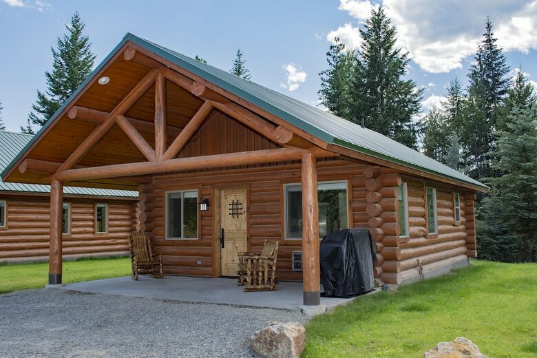 Hotel Bonners Ferry Log Inn
