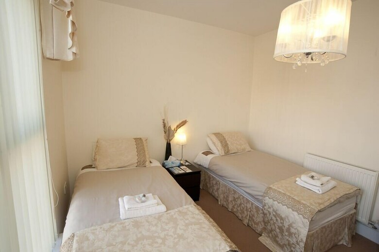 Apartamentos Park Hall Suites