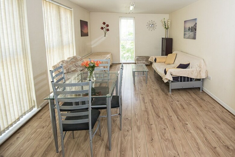 Apartamentos Park Hall Suites