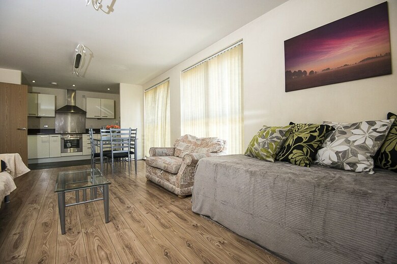 Apartamentos Park Hall Suites