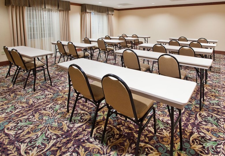 Hotel Staybridge Suites Columbus Ft. Benning