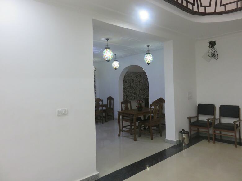 Tih Hotel Ash Vale