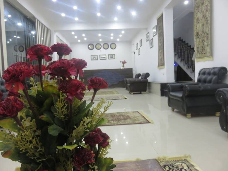 Tih Hotel Ash Vale