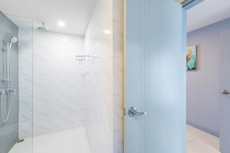 Xen Hotel Nakhon Pathom