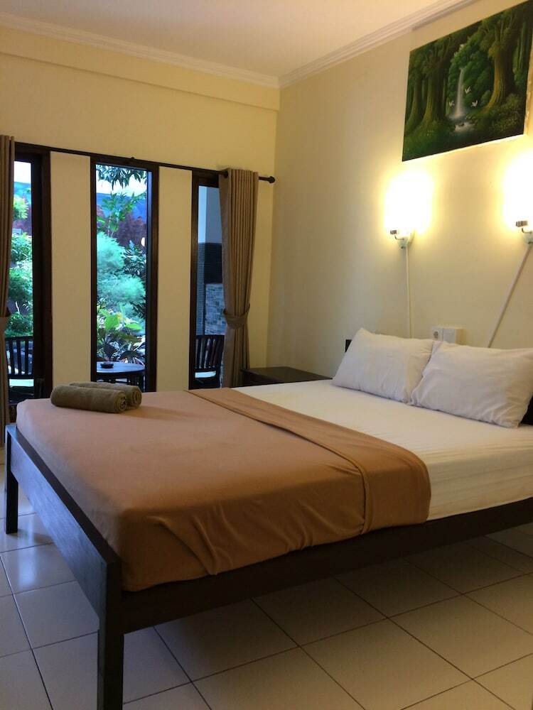Hotel Jenny Bunker Homestay