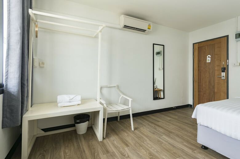 Hostal T Hostel @ Rama 4