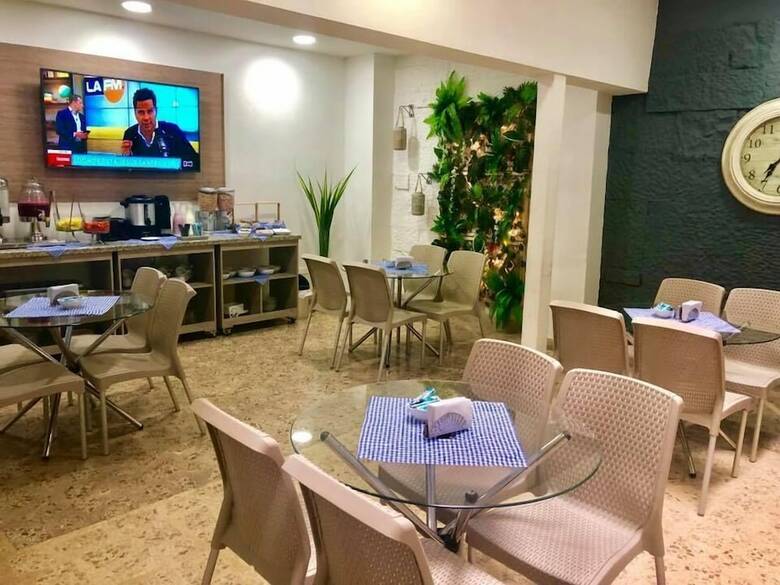 Hotel Palmas Del Estadio