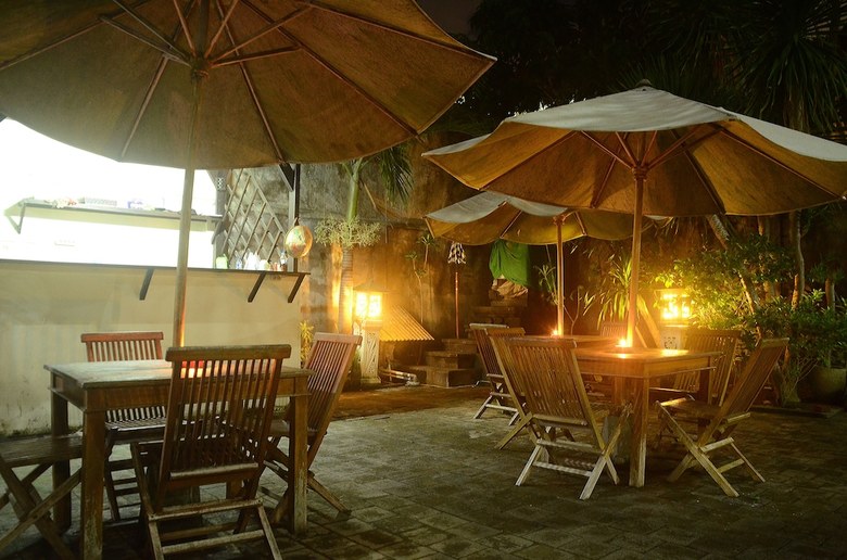 Hotel Budget Door Legian Inn