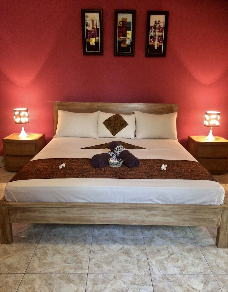 Hotel Ada Waktu Villa