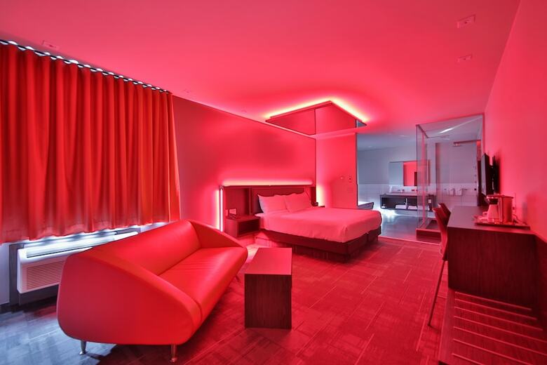 Hotel H�tel � Suites