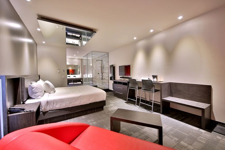 Hotel H�tel � Suites