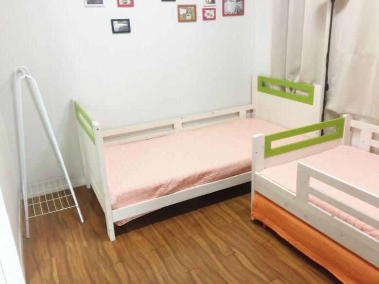 Hostal Tiara Guesthouse - Hostel