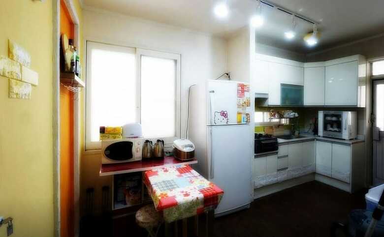 Hostal Tiara Guesthouse - Hostel