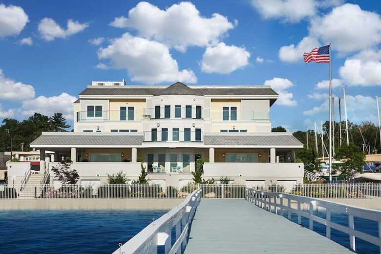 Bed & Breakfast Knickerbocker Yacht Hotel