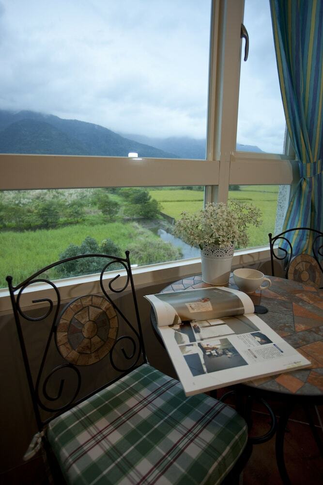 Cloudenjoy B&B