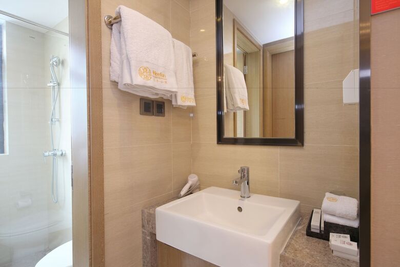 Guangzhou Chimelong Heefun International Service Apartment