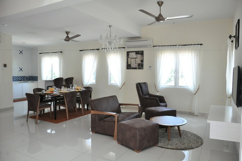 Everia Villas Resort