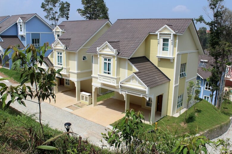 Everia Villas Resort