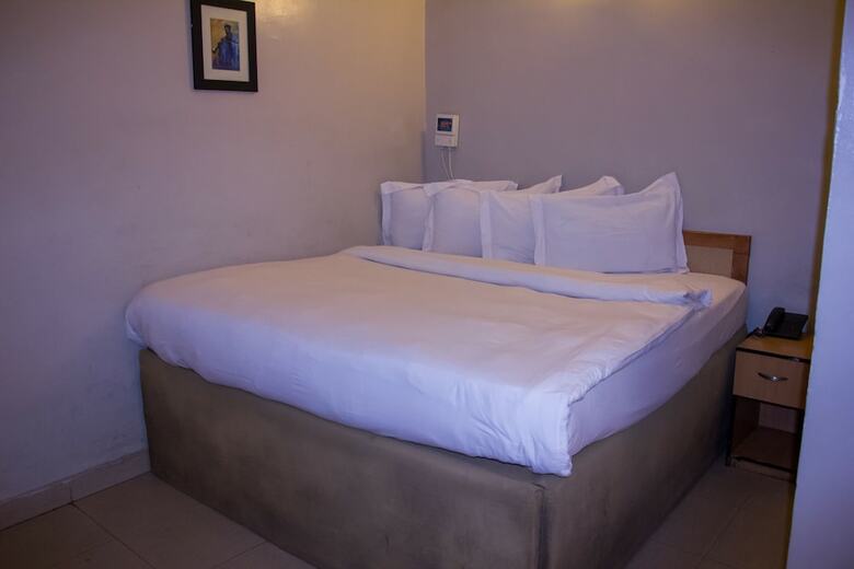 Dv8 Hotels