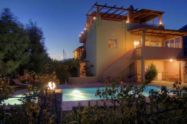 Apartamentos Villa Despina