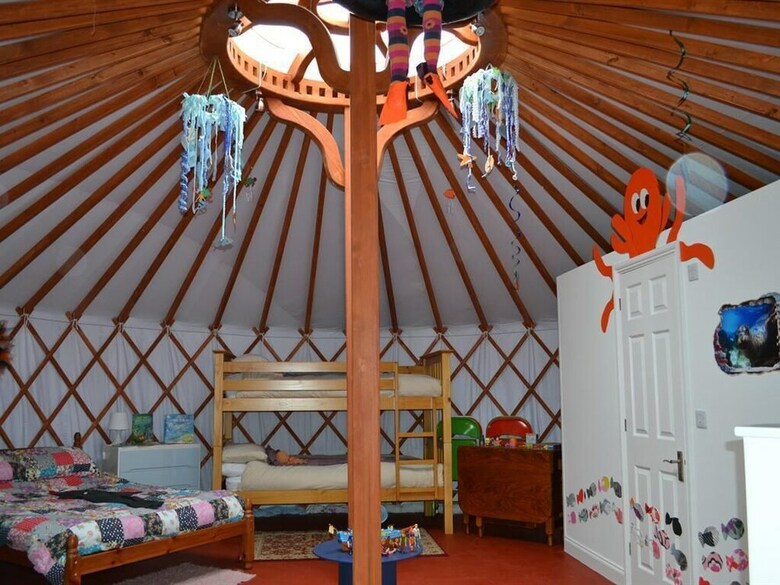 Apartamentos Kids Love Yurts