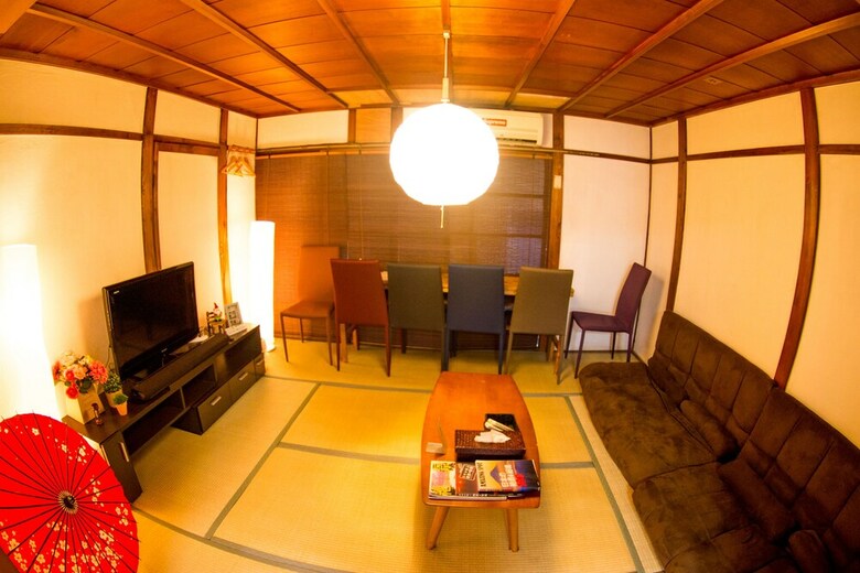 Moco Hostel