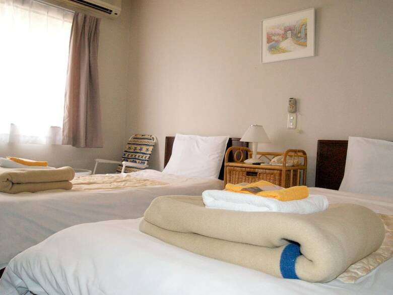 Hotel Pension Good Luck Takayama