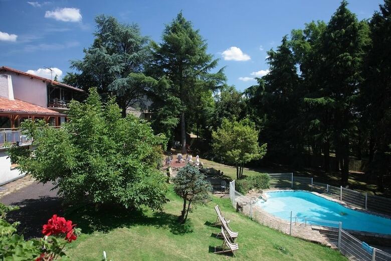 Hotel H�tel Restaurant La Chaumi�re