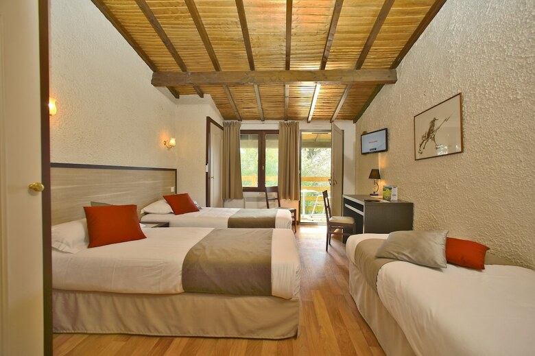 Hotel H�tel Restaurant La Chaumi�re