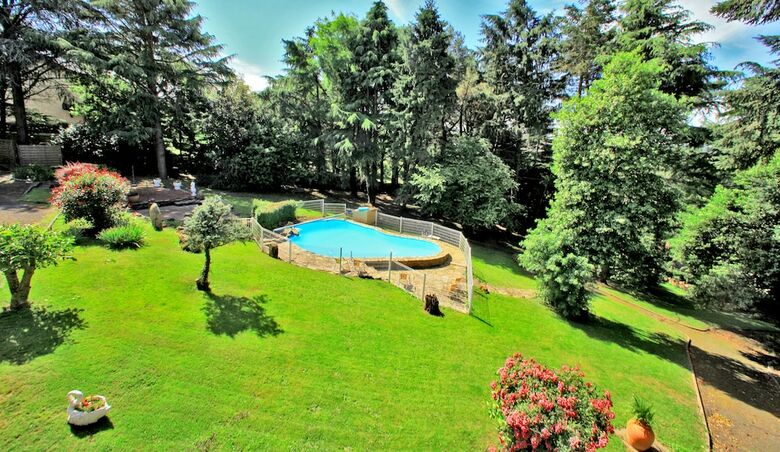 Hotel H�tel Restaurant La Chaumi�re