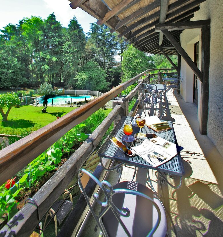 Hotel H�tel Restaurant La Chaumi�re