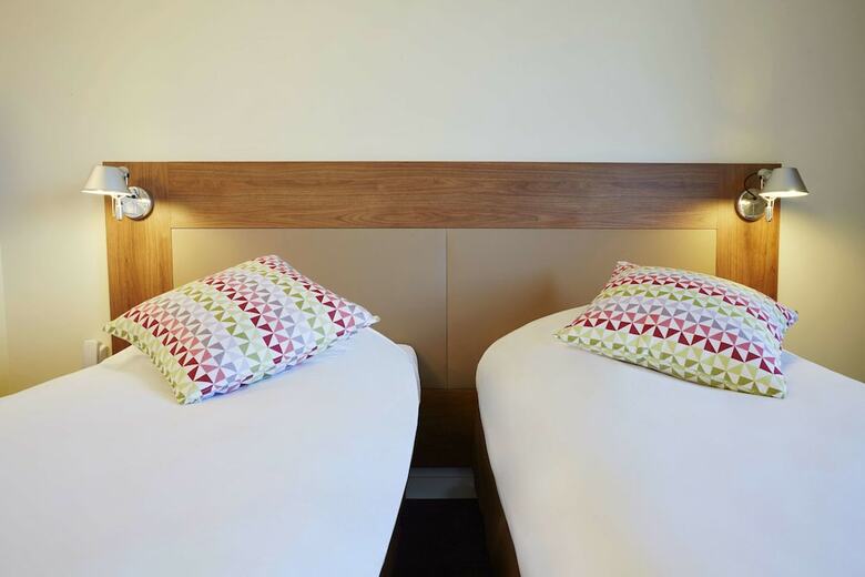 Hotel Campanile Paris - Saclay