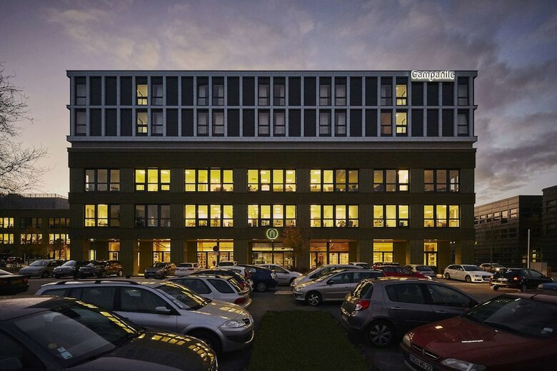Hotel Campanile Paris - Saclay