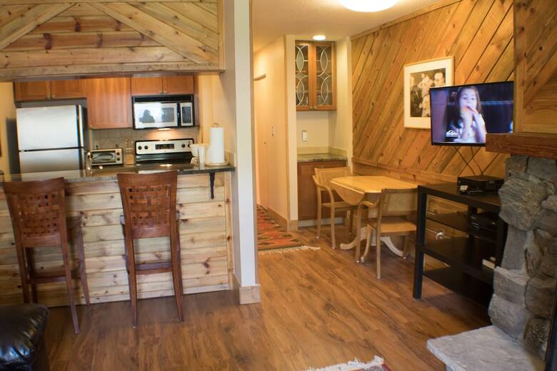 Axtel Condominiums By Cb Lodging