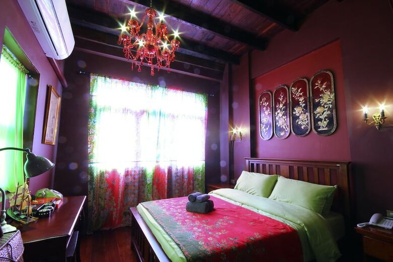 Hotel Baan Nai Nakhon
