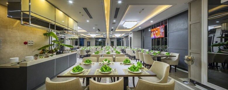 Green Lighthouse Hotel